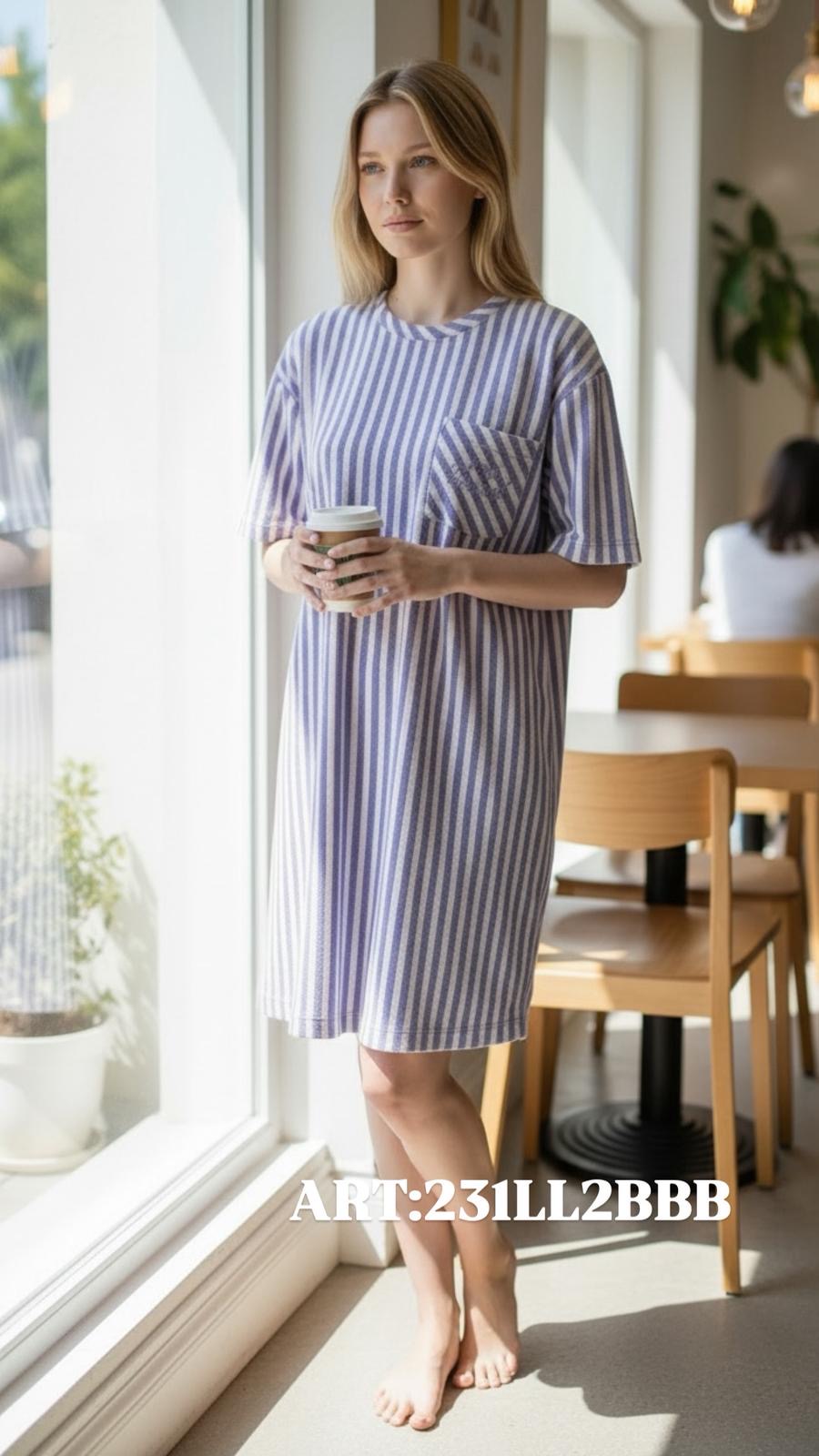 Camicia da notte Twinset a righe bianca e viola