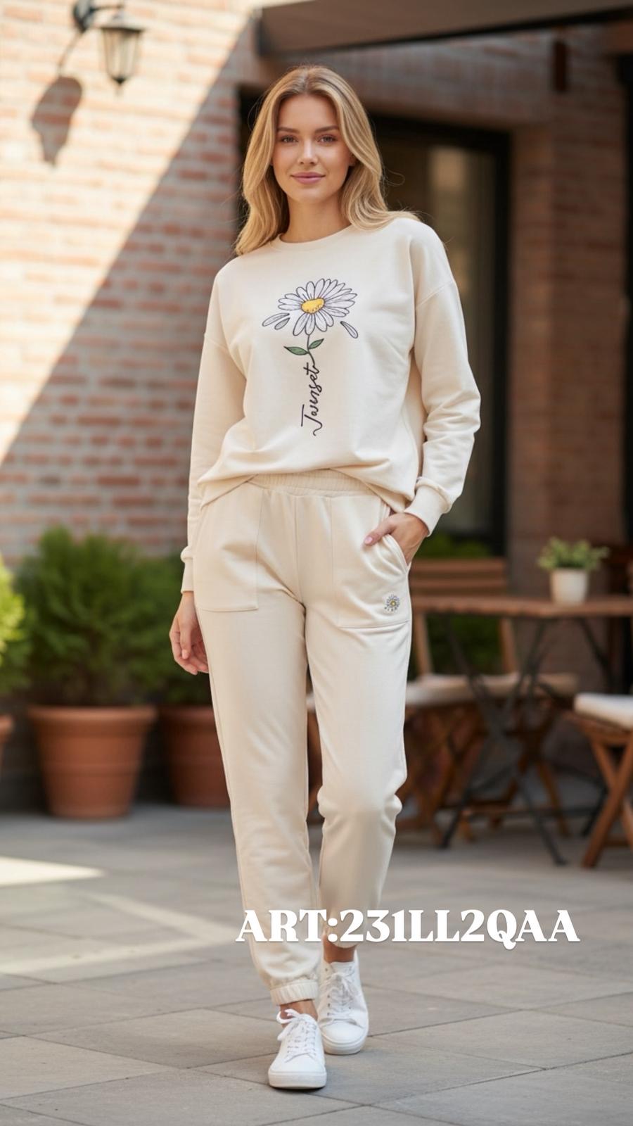 Pigiama/Tuta Twinset con Margherita